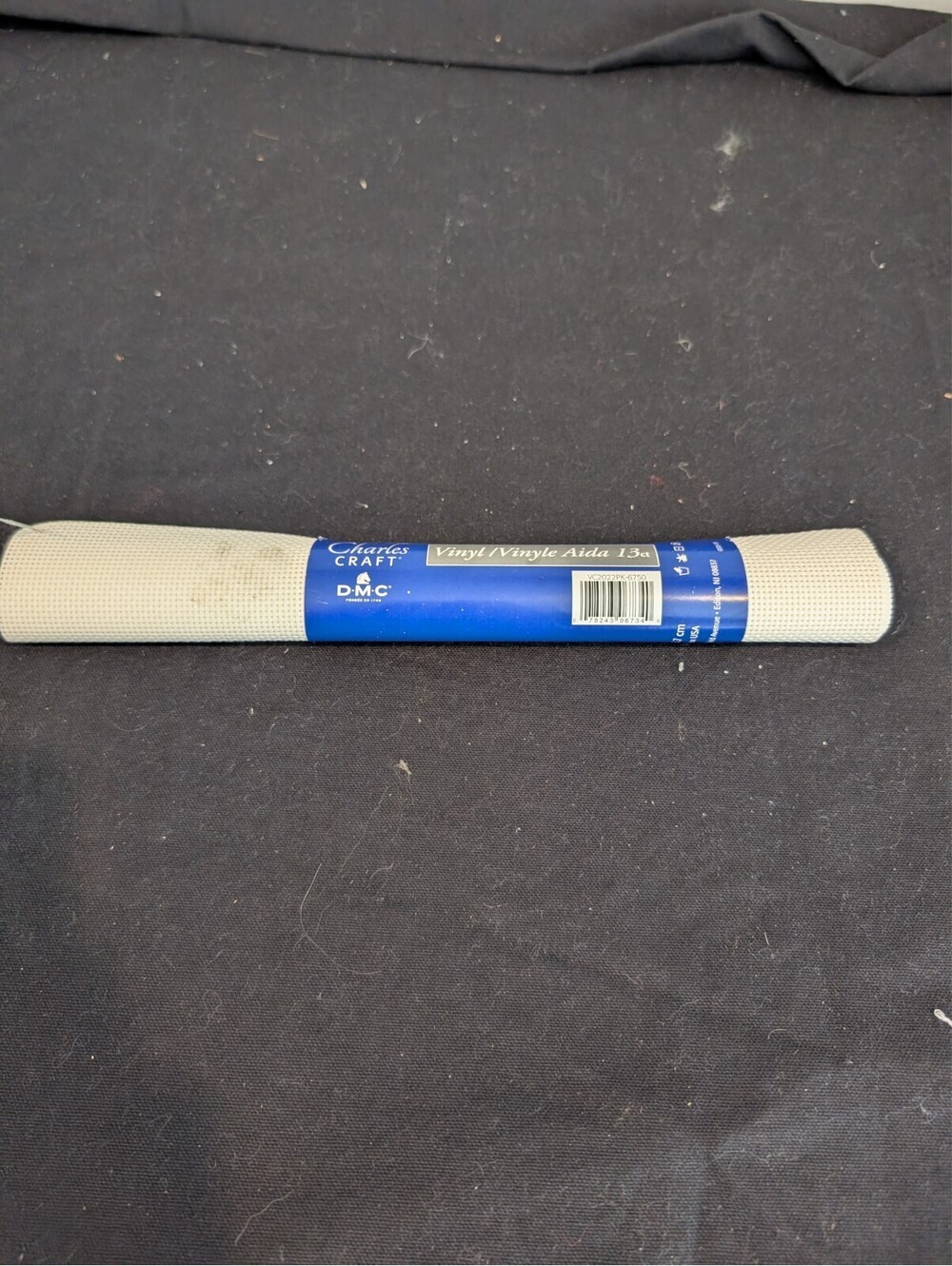 DMC Charles Craft 13 Count White Vinyl Aida Cloth Cross Stitch Fabric Roll 12x18
